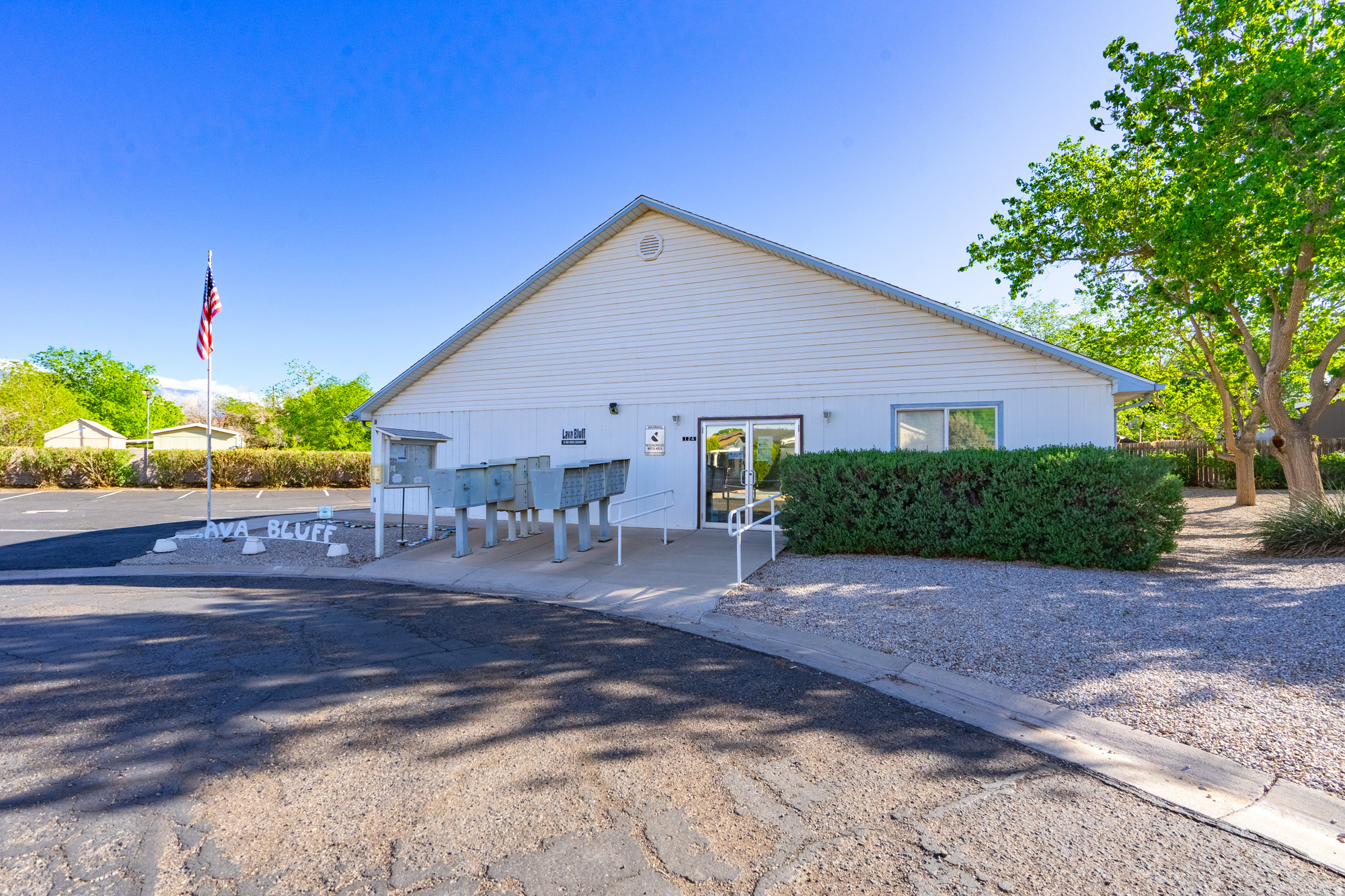 main property photo 65