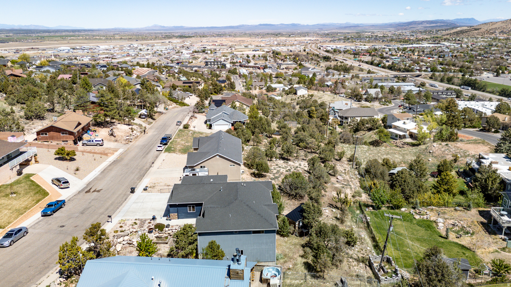 main property photo 68