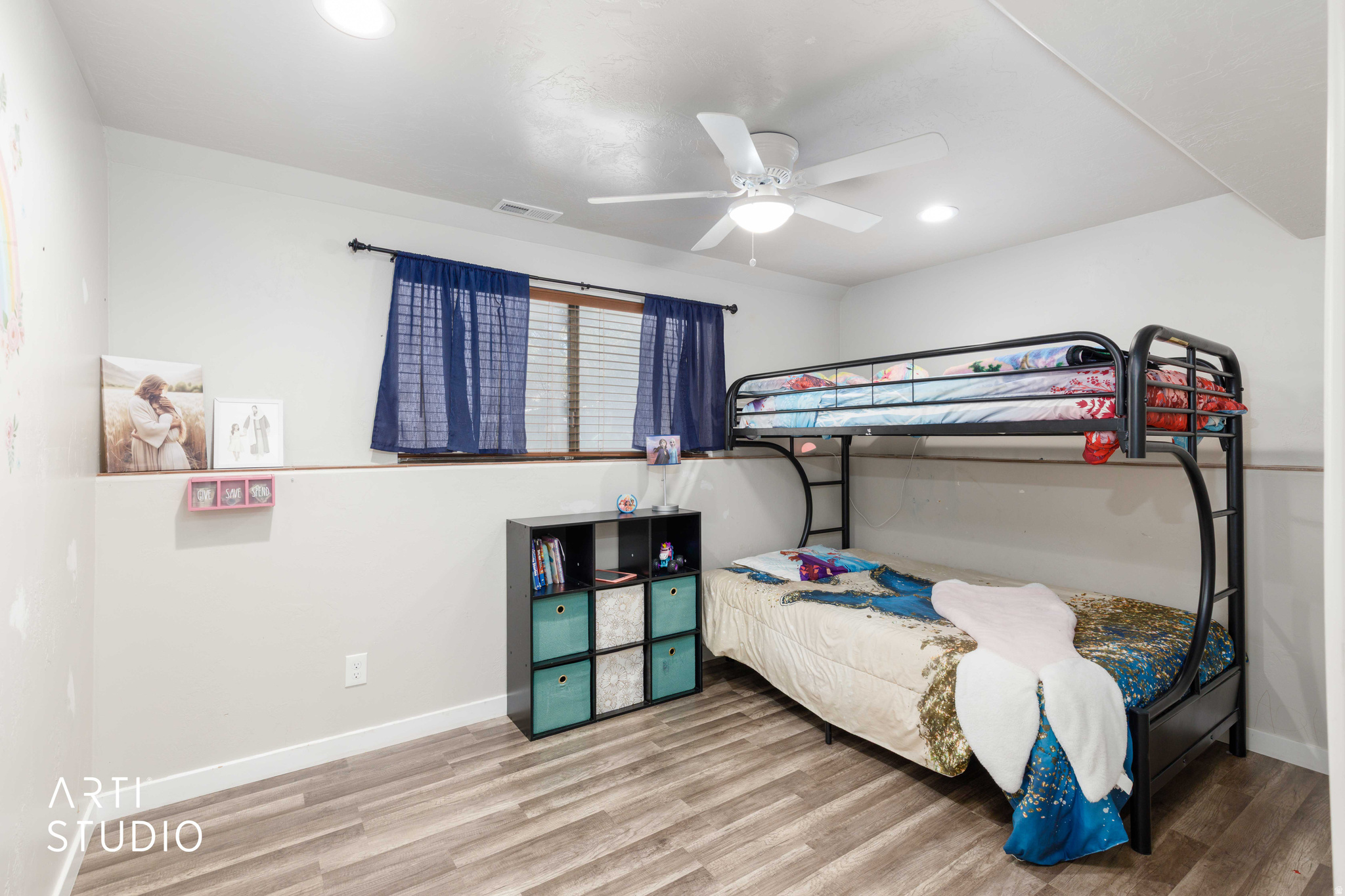 main property photo 23