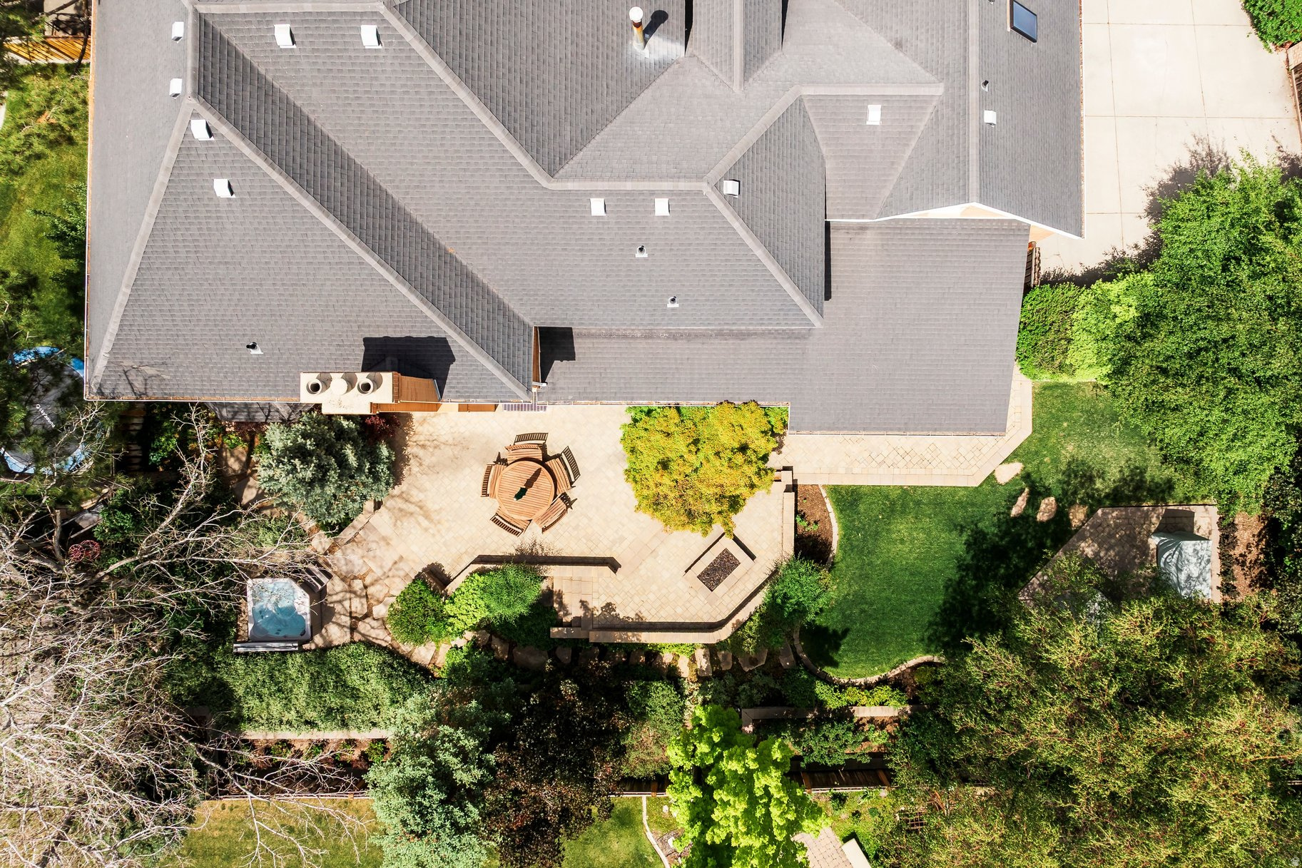 main property photo 73