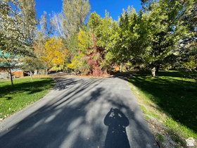 main property photo 28