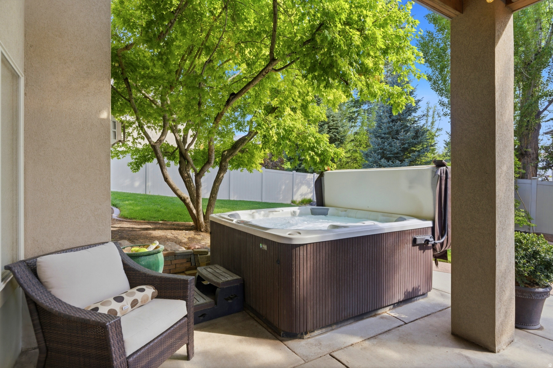 main property photo 54
