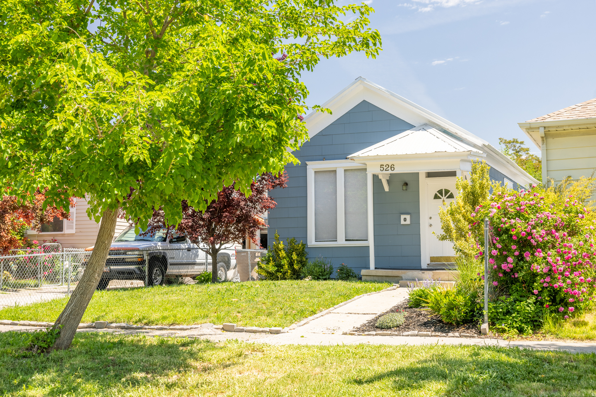 main property photo 2