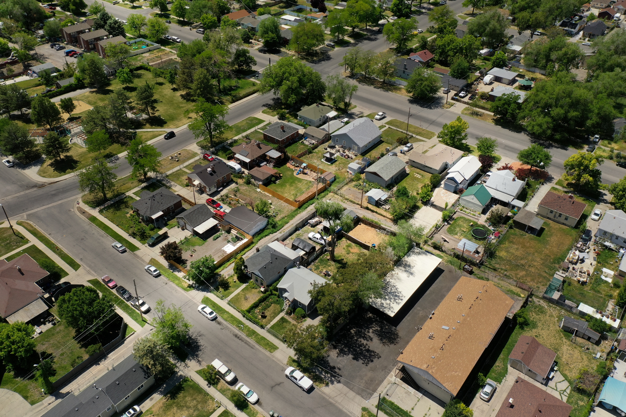 main property photo 31