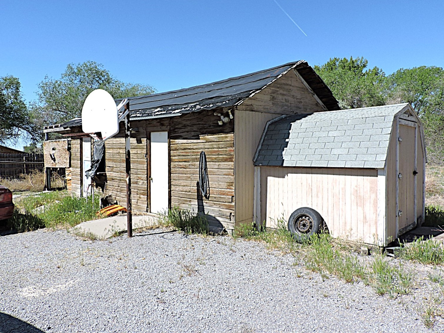 main property photo 16