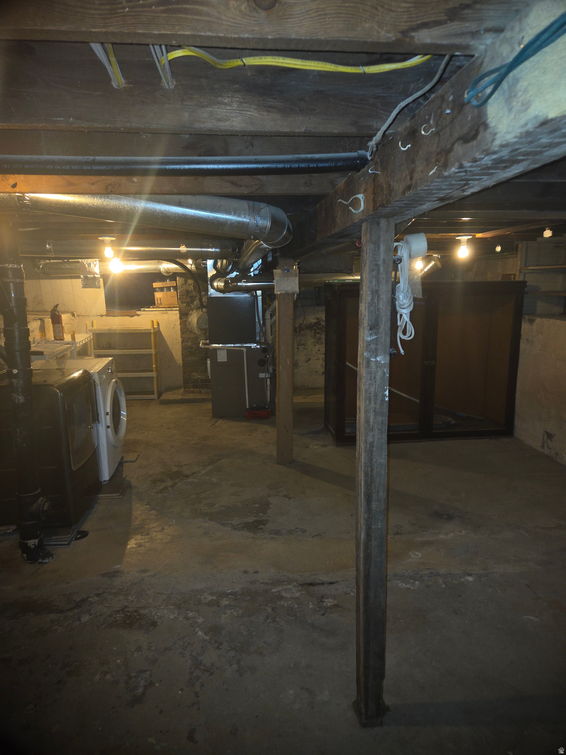 main property photo 7