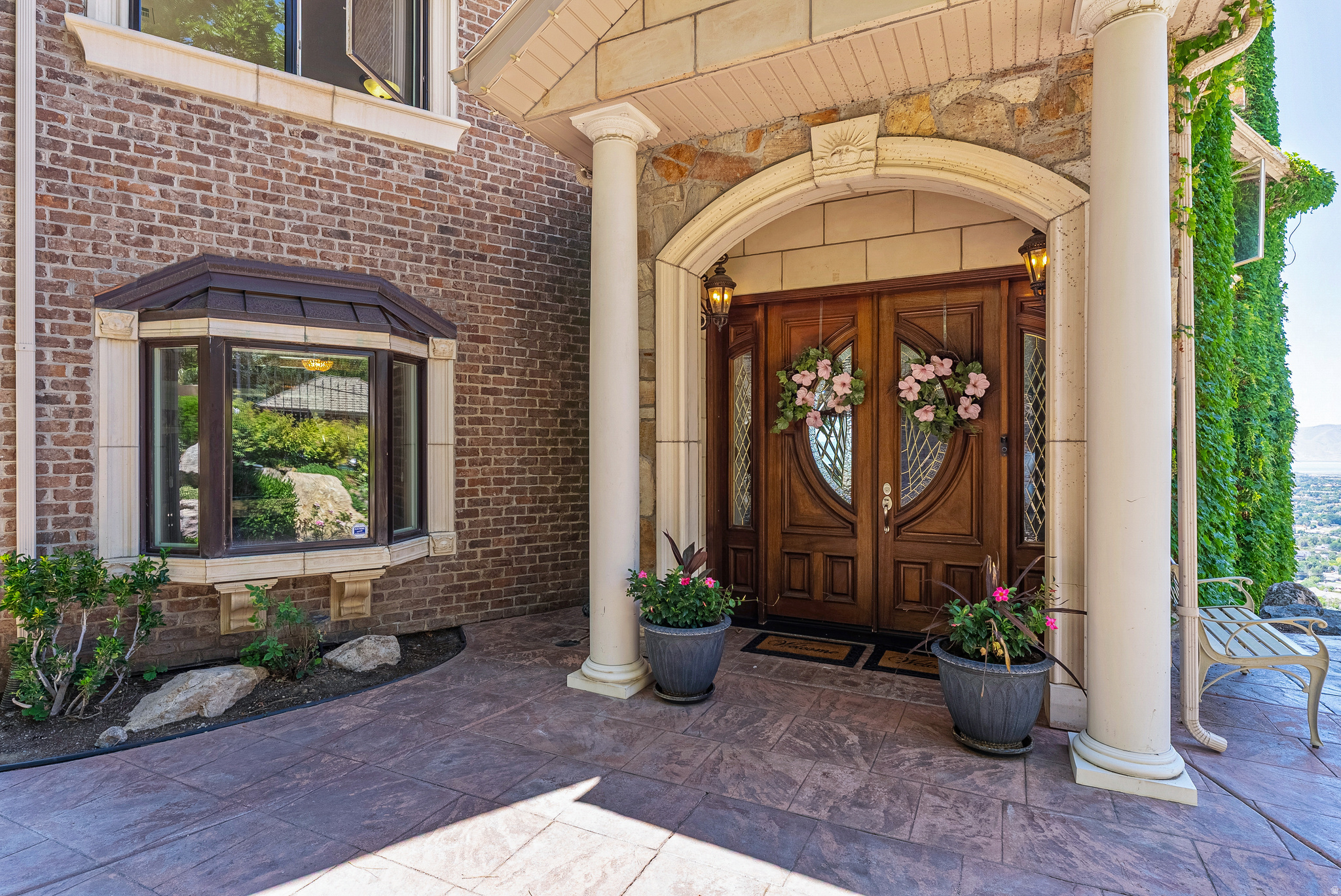 main property photo 3