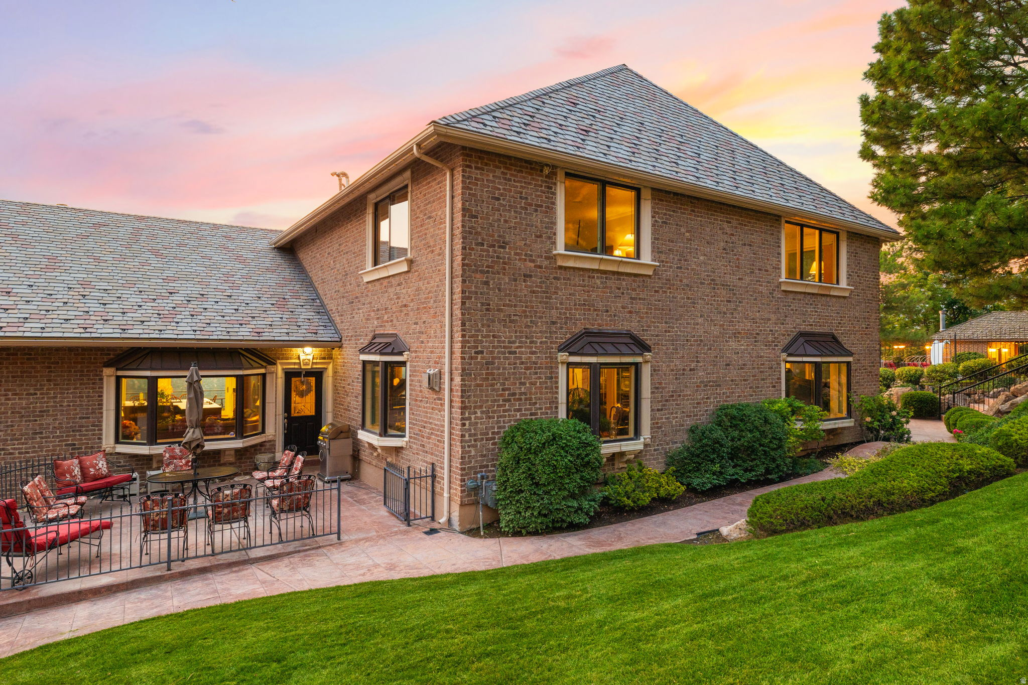 main property photo 70