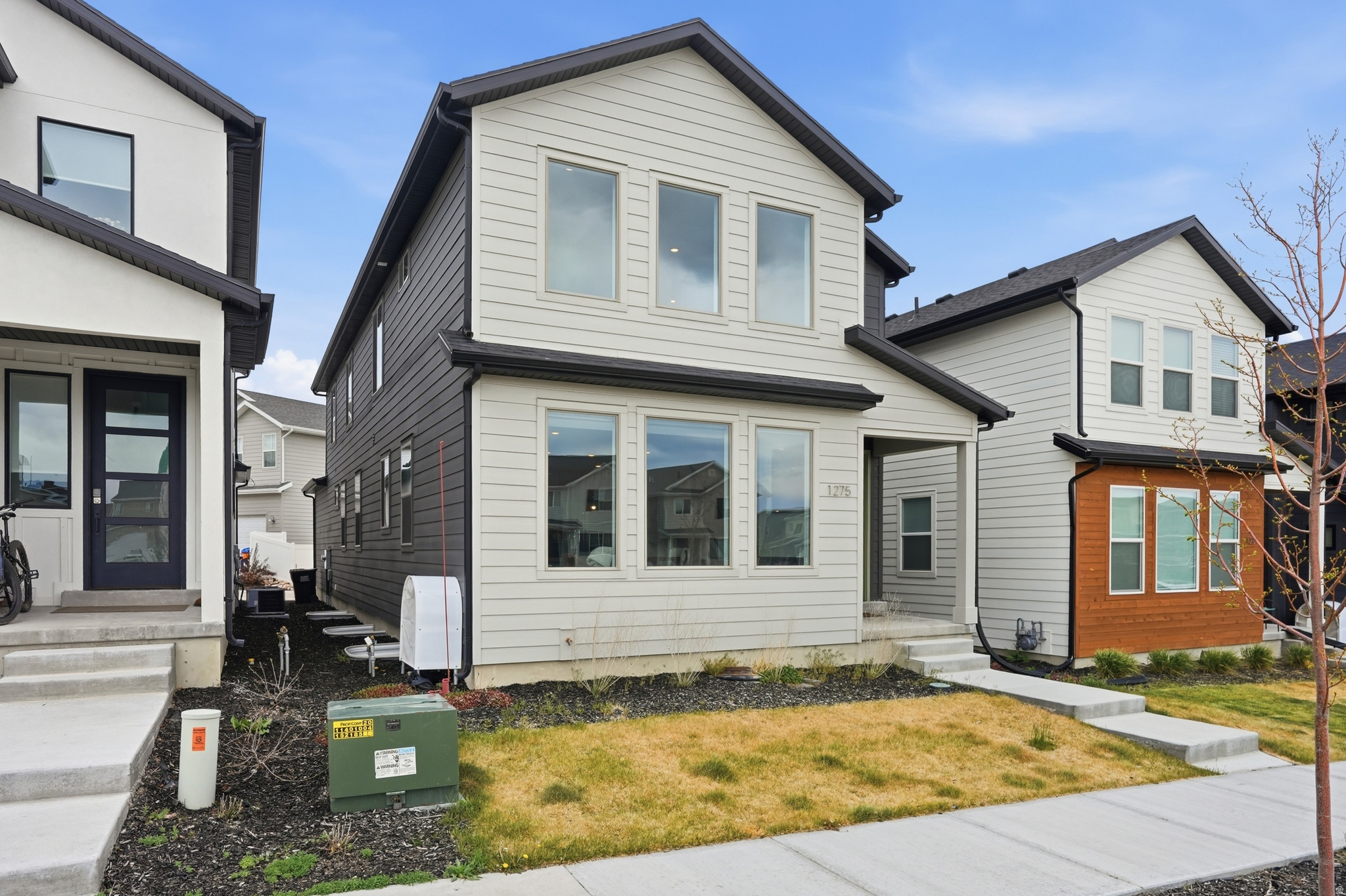 main property photo 60