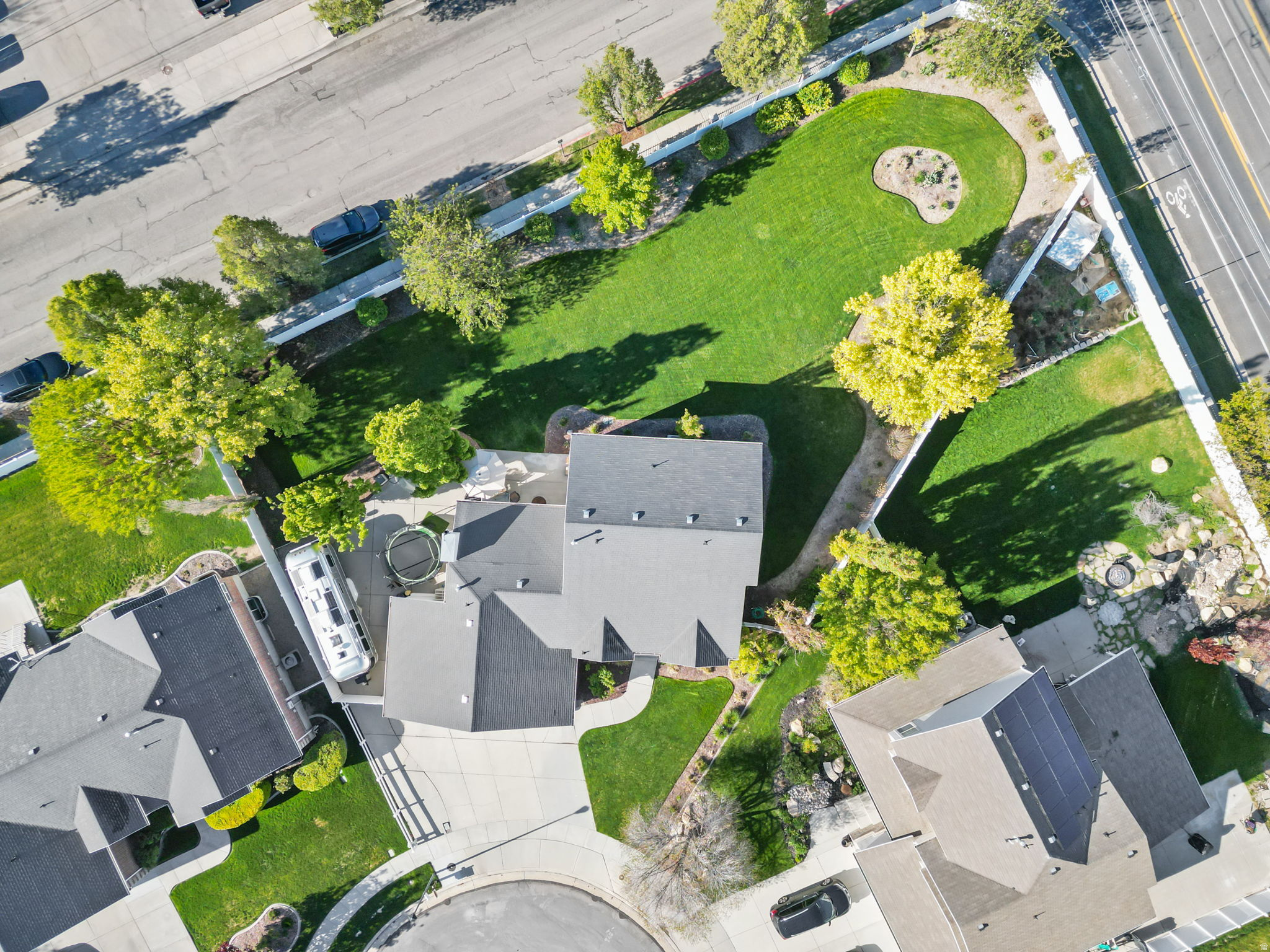 main property photo 39