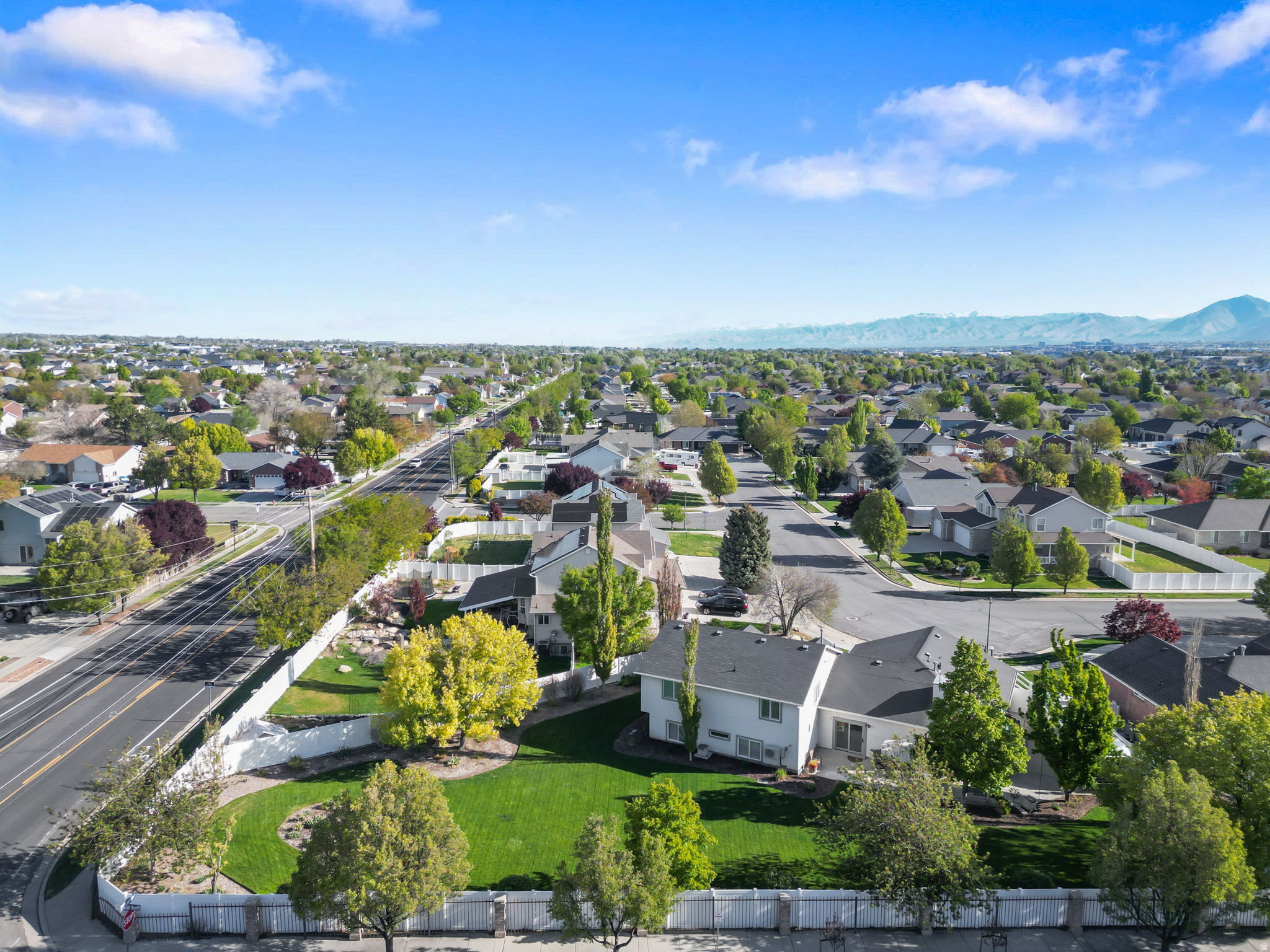 main property photo 45