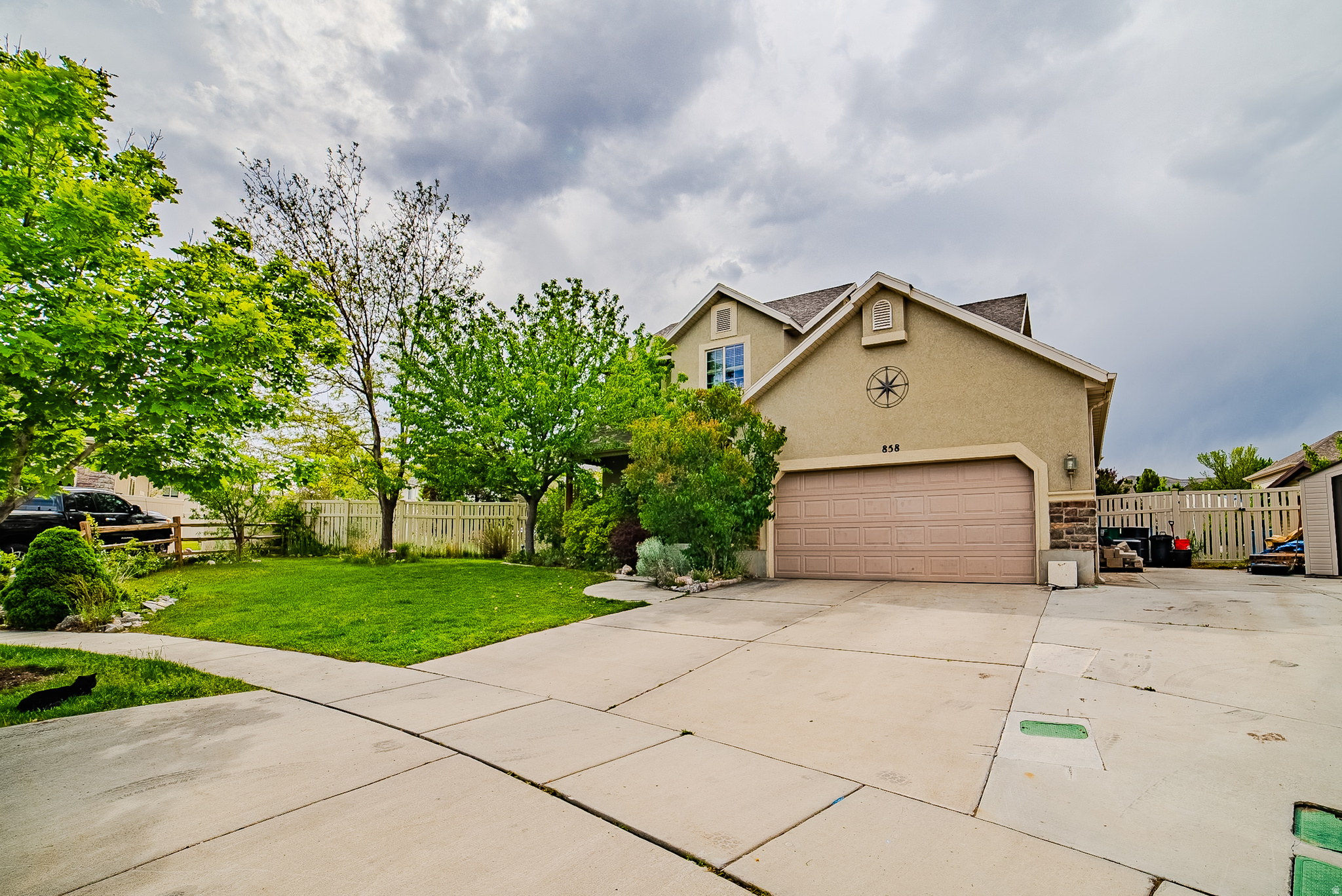 main property photo 35