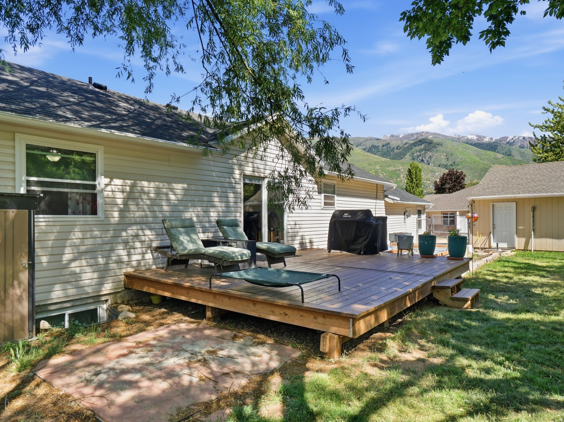 main property photo 42