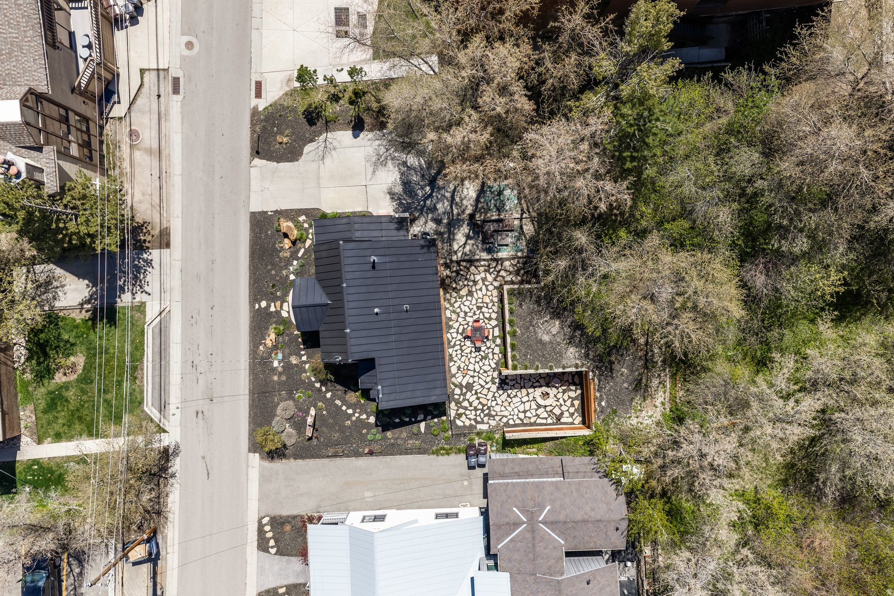 main property photo 65