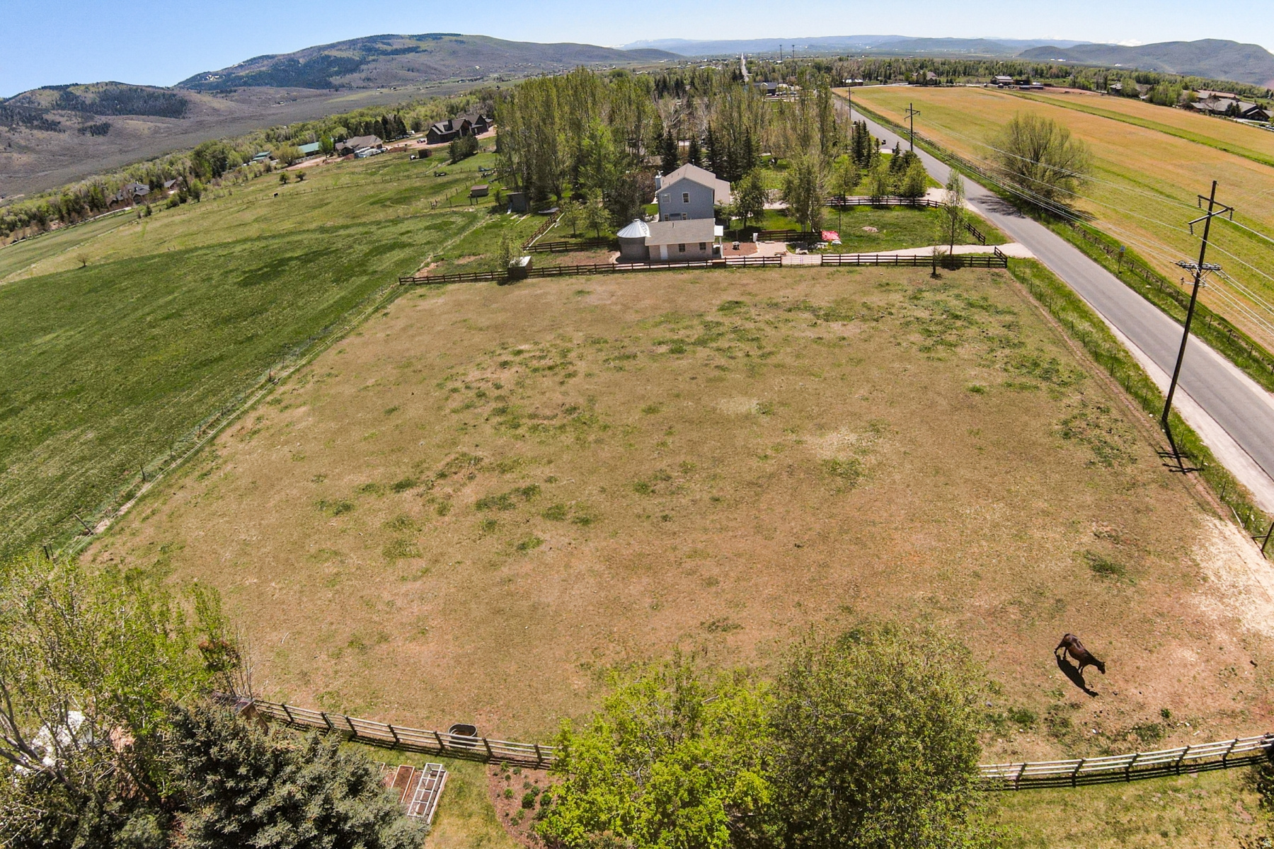 main property photo 24