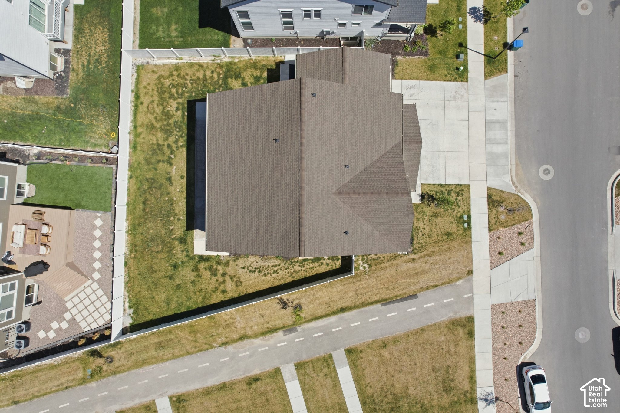 main property photo 31