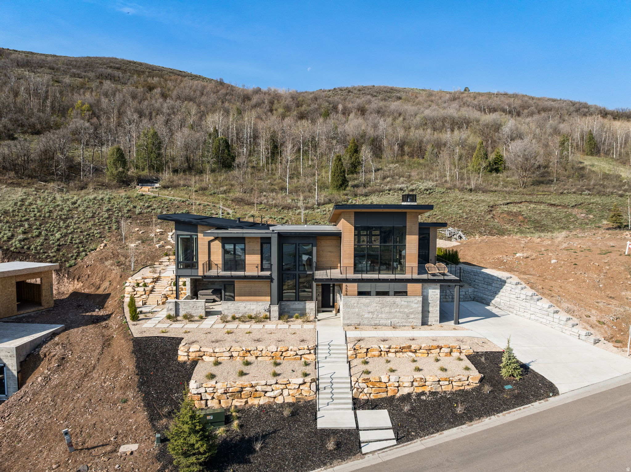 main property photo 49