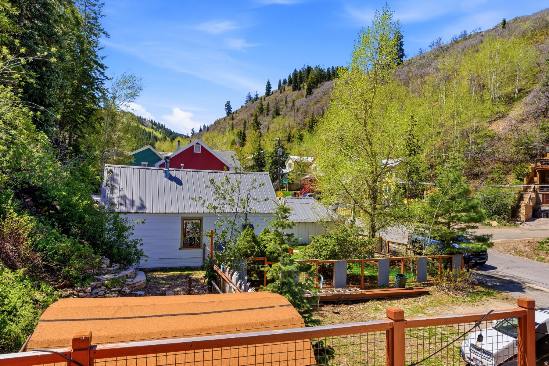 main property photo 8