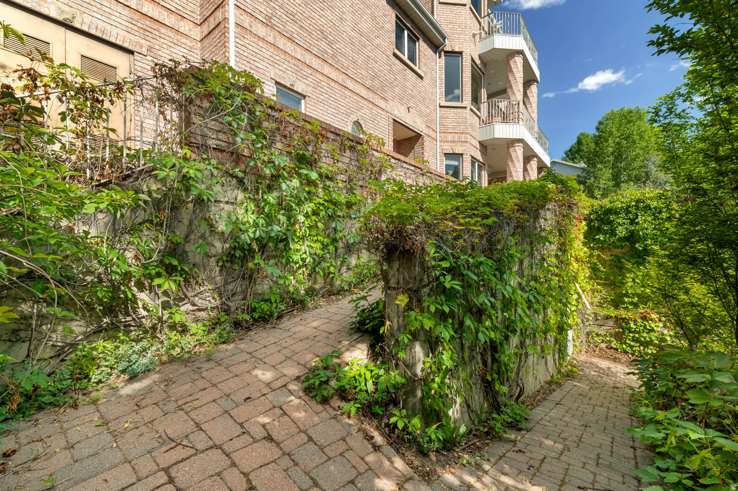 main property photo 69
