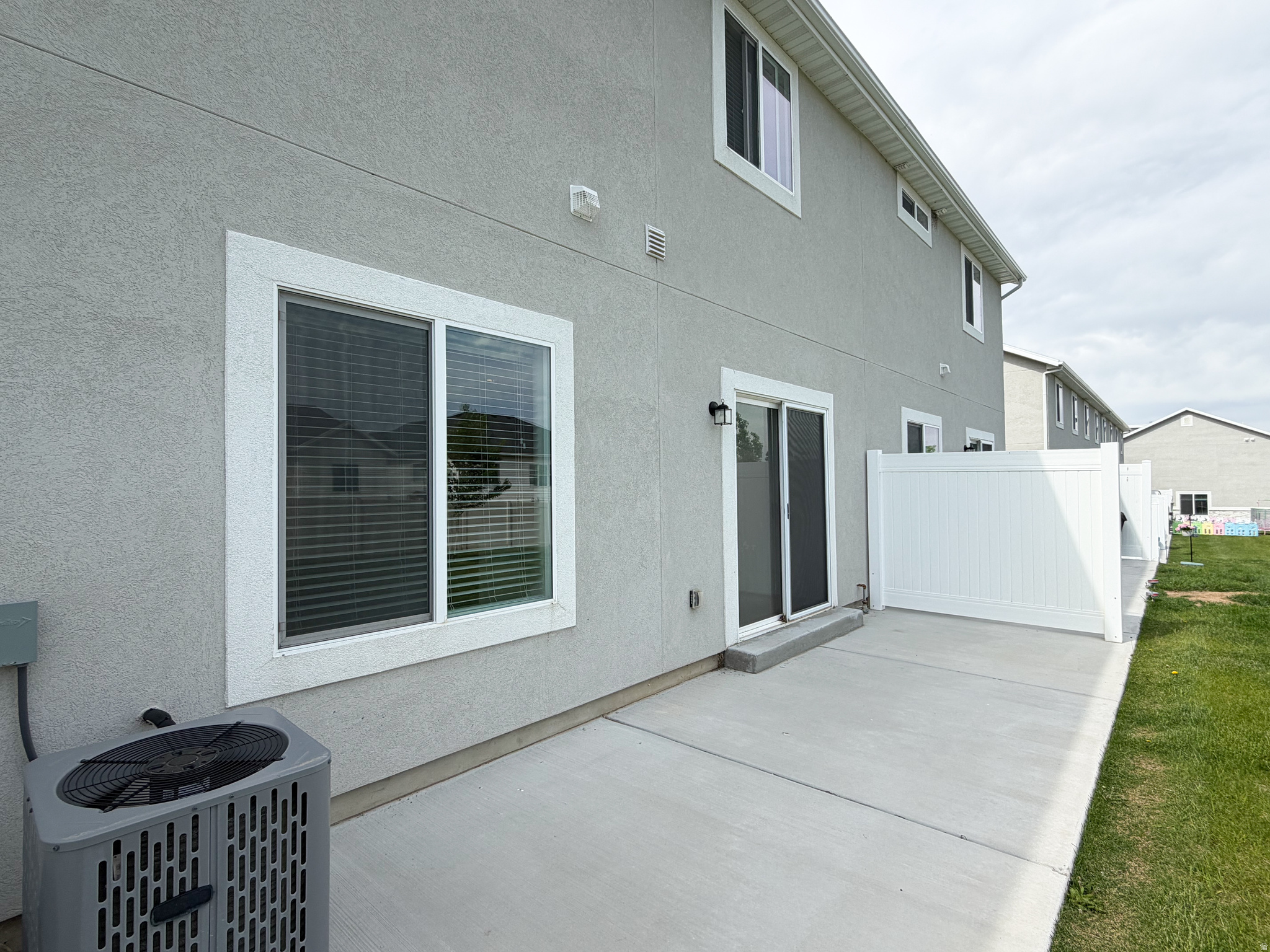 main property photo 20
