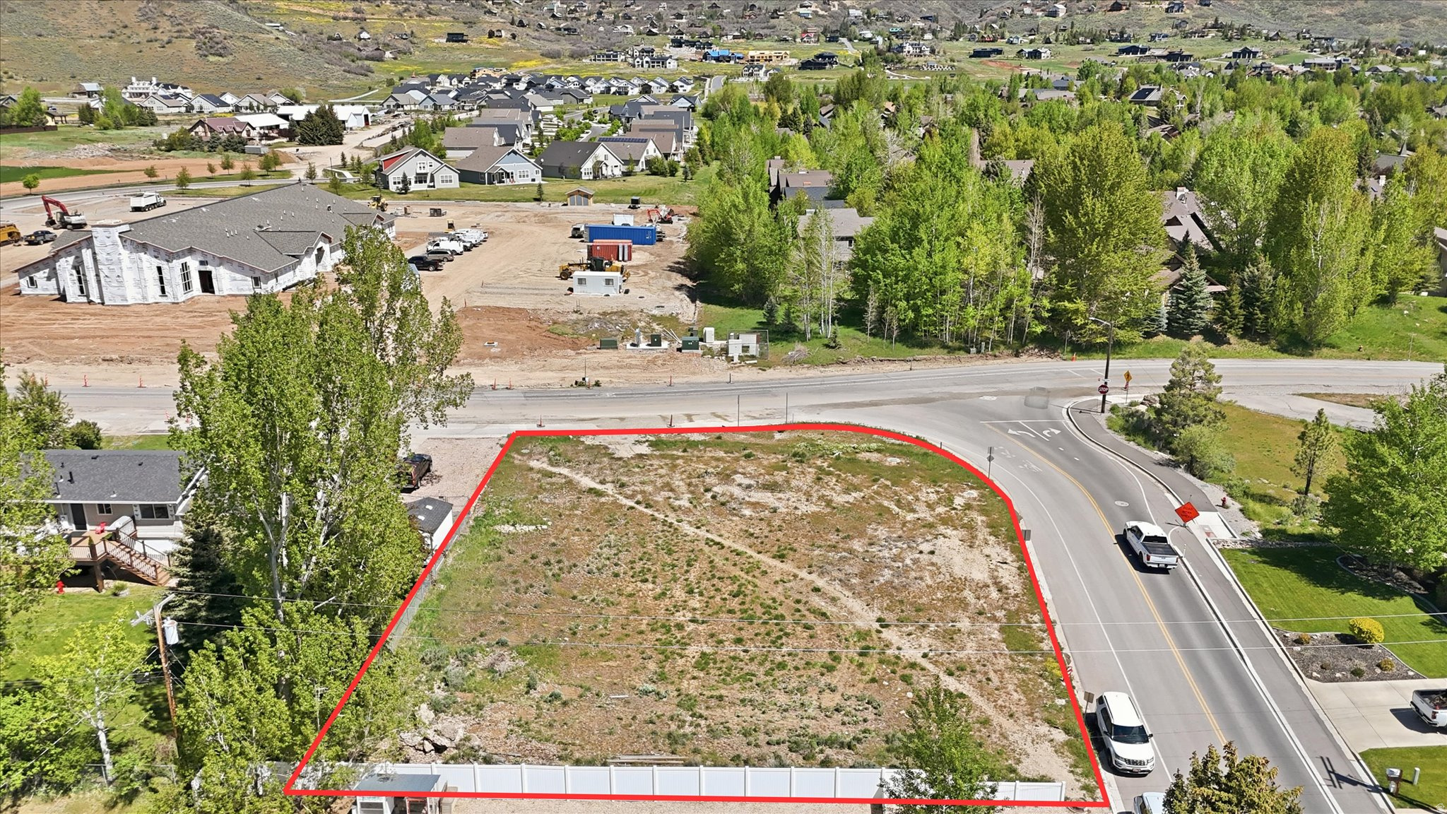 main property photo 0