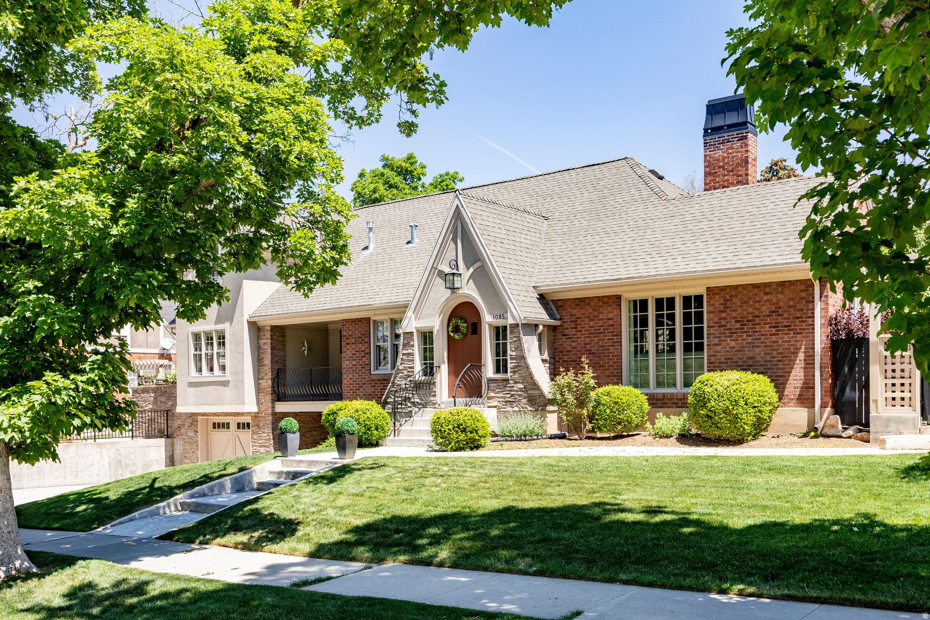 main property photo 50