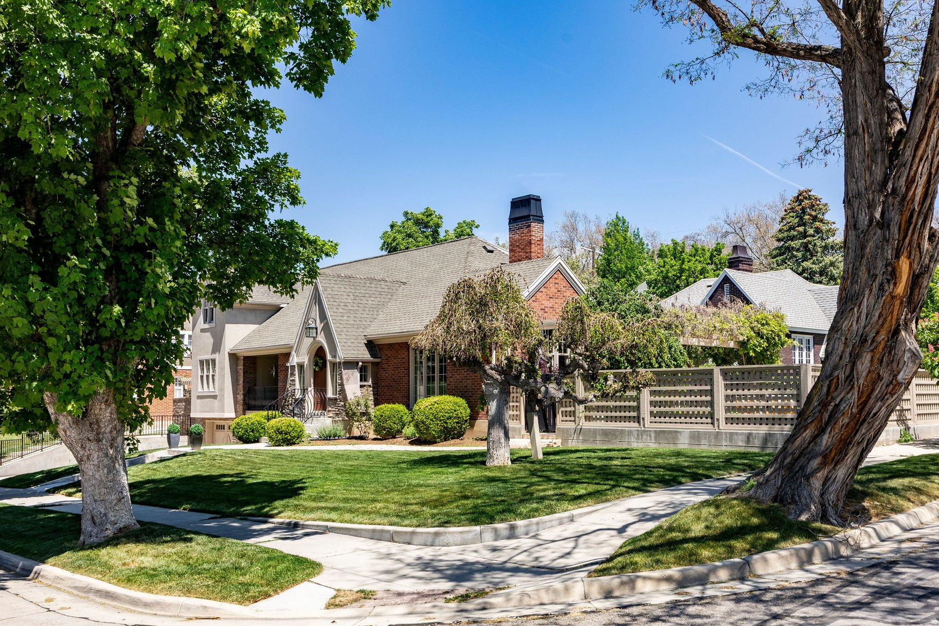 main property photo 51