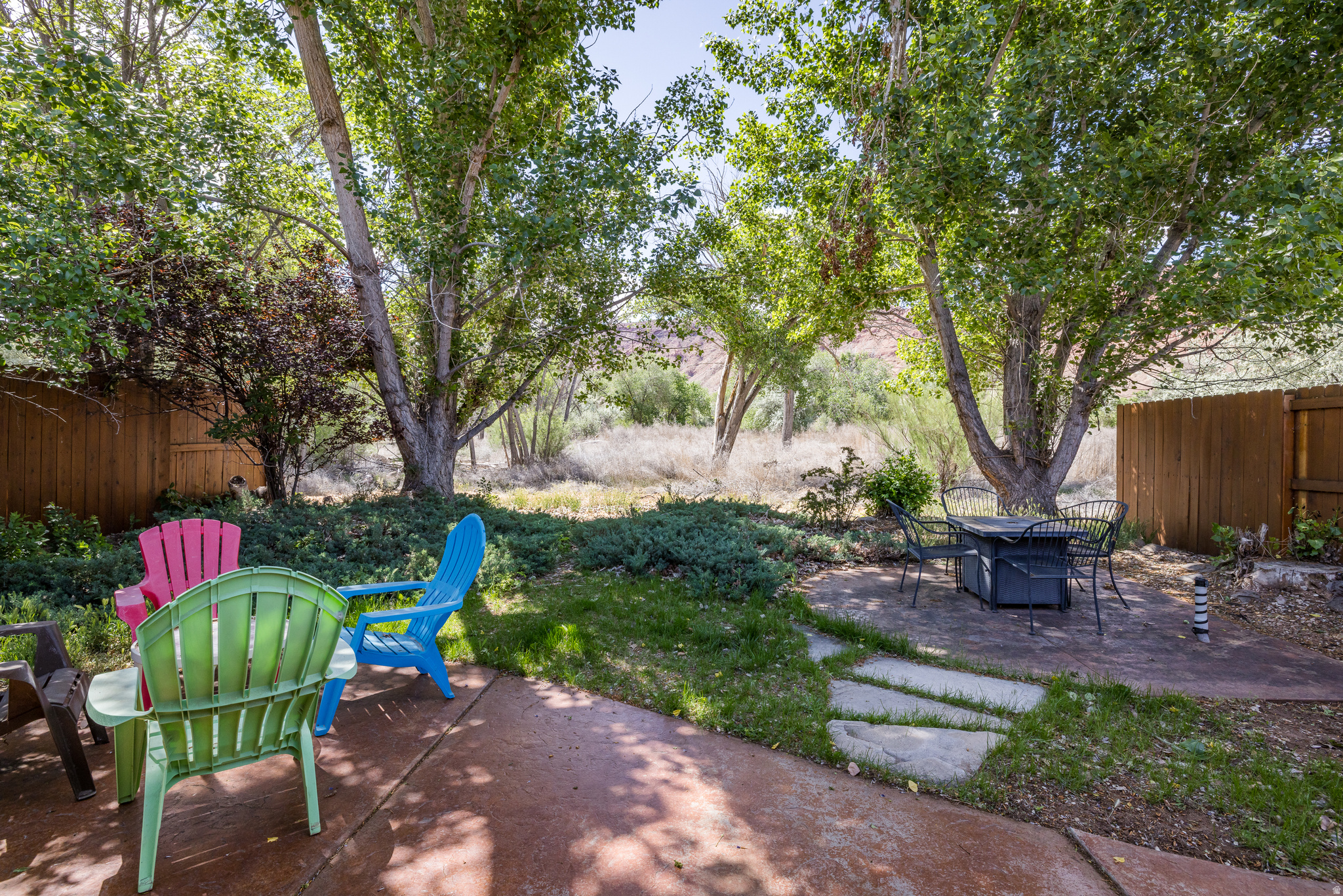 main property photo 27