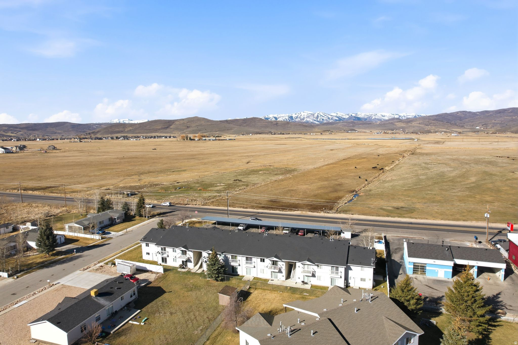 main property photo 12