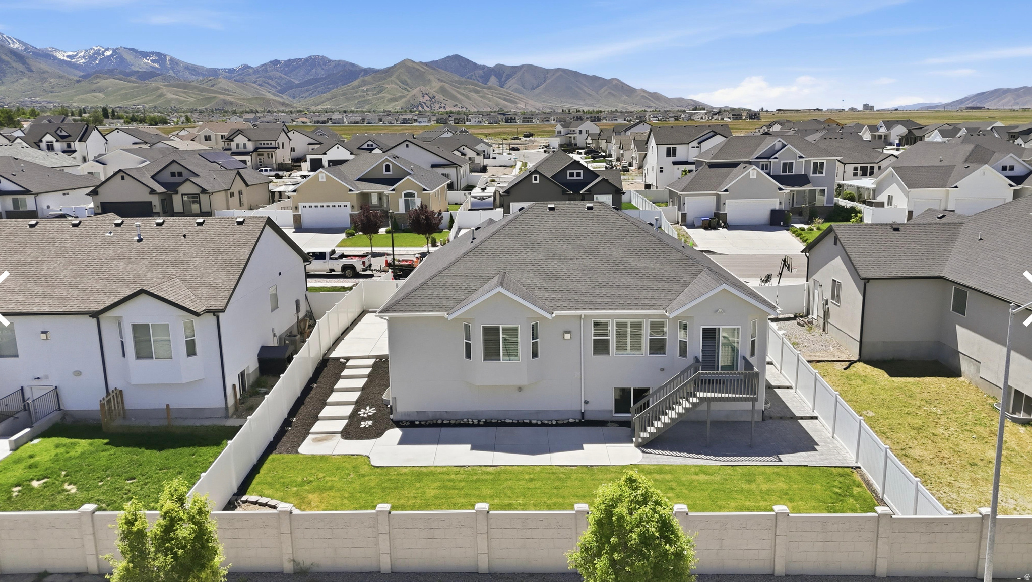 main property photo 54