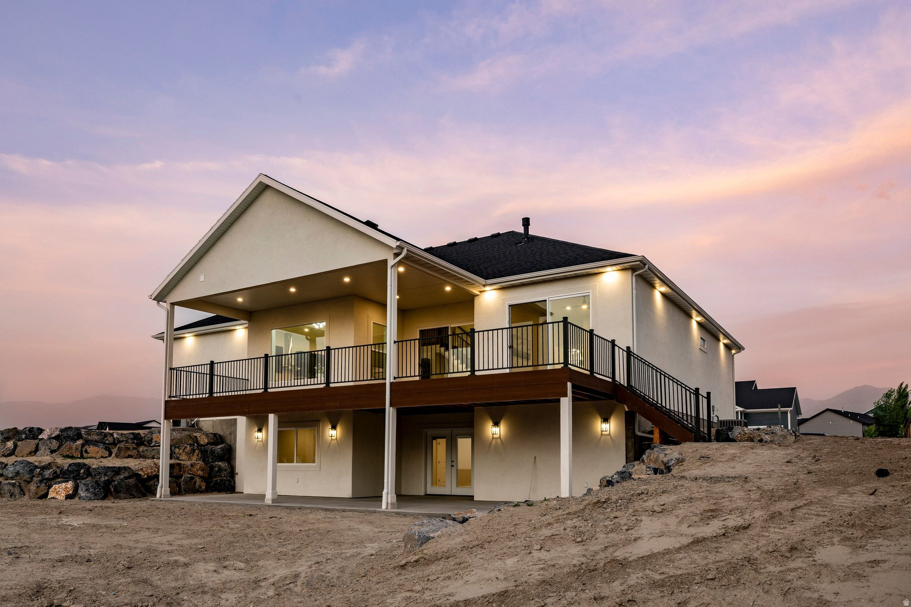 main property photo 45