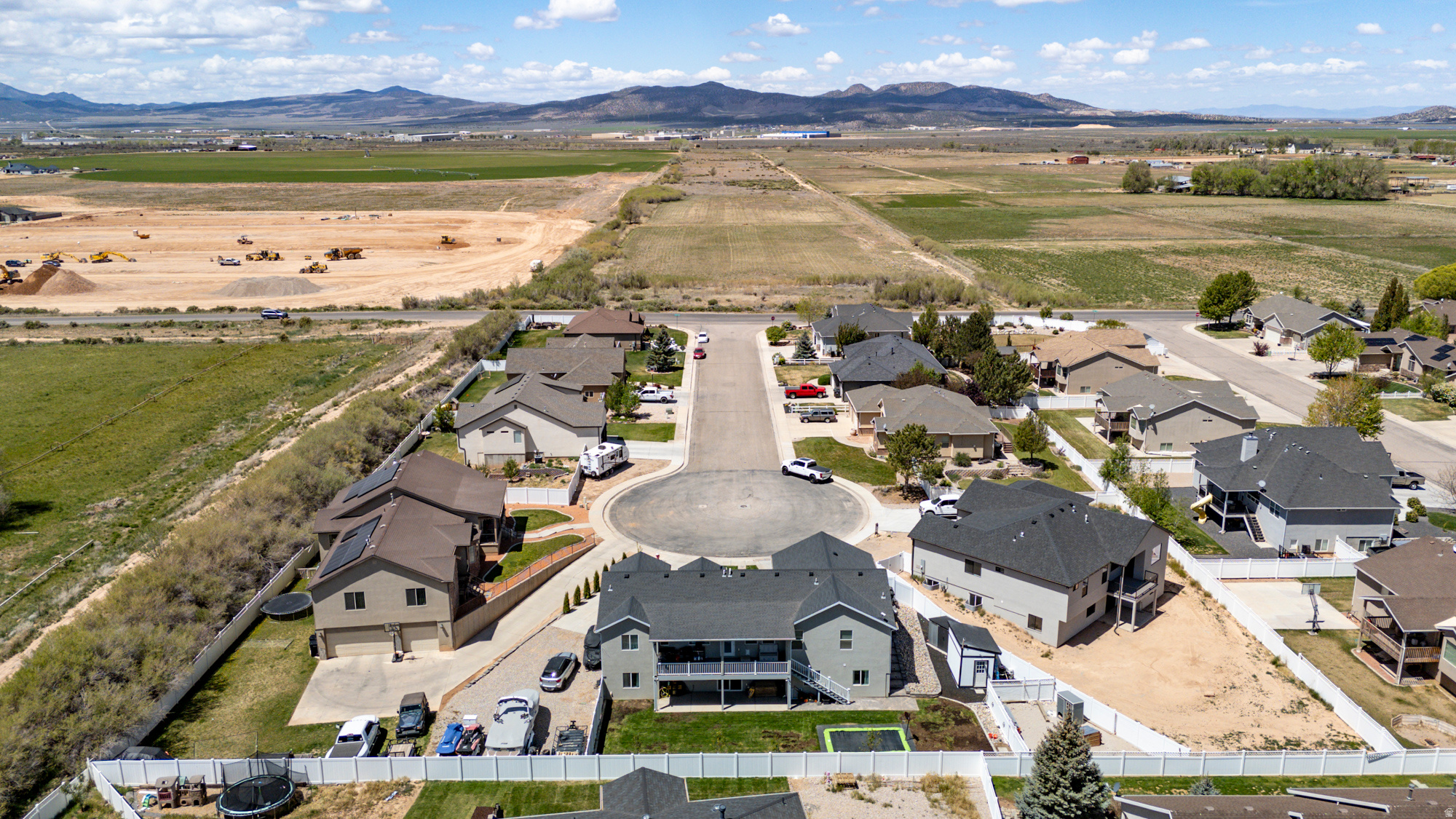main property photo 56