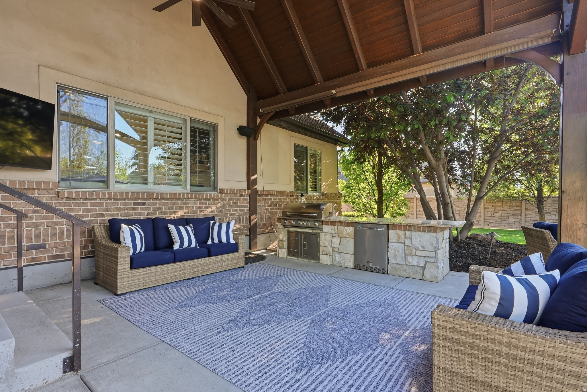 main property photo 62