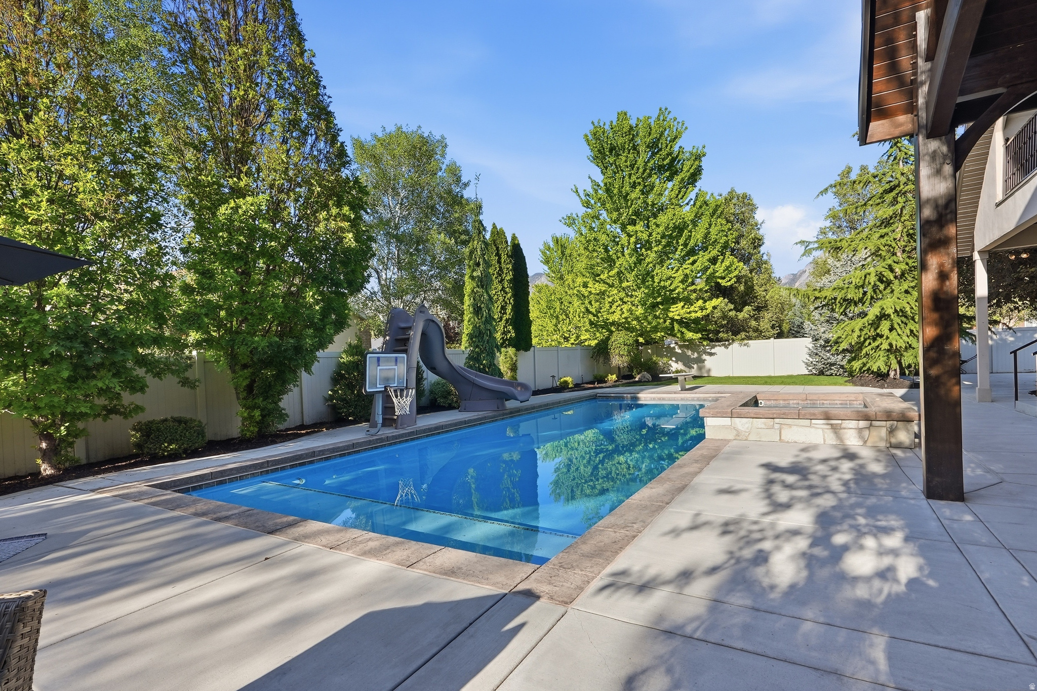 main property photo 65