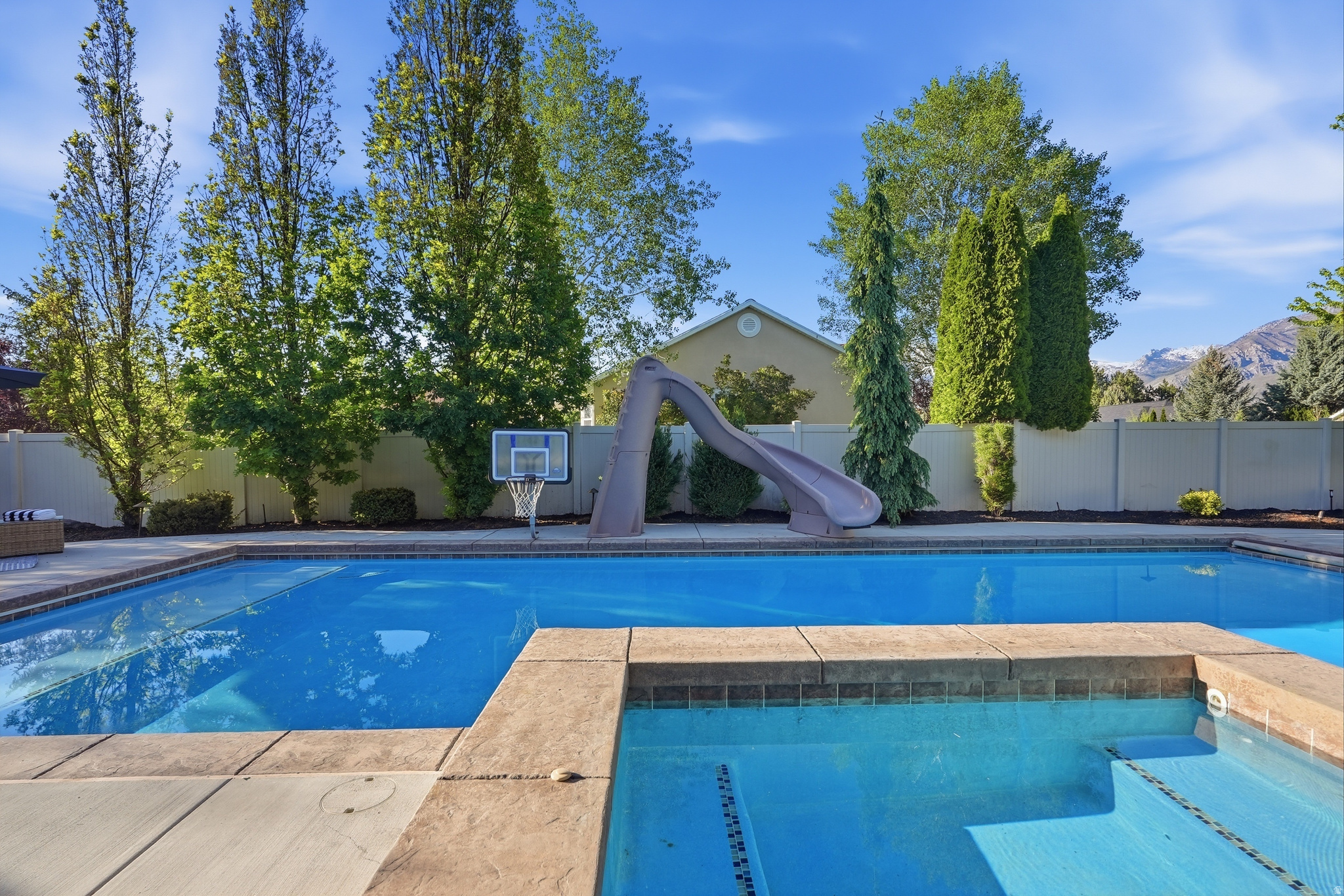 main property photo 66