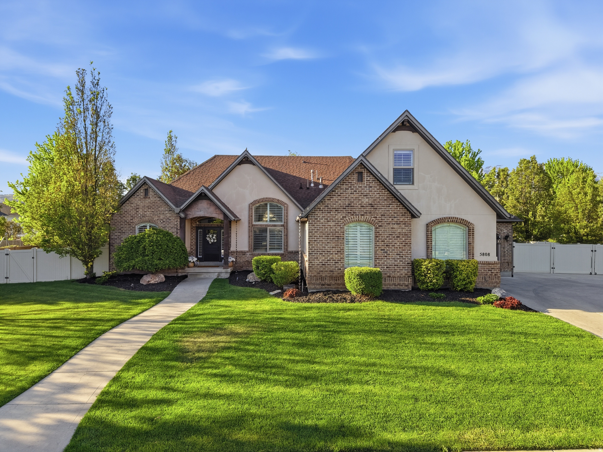 main property photo 77