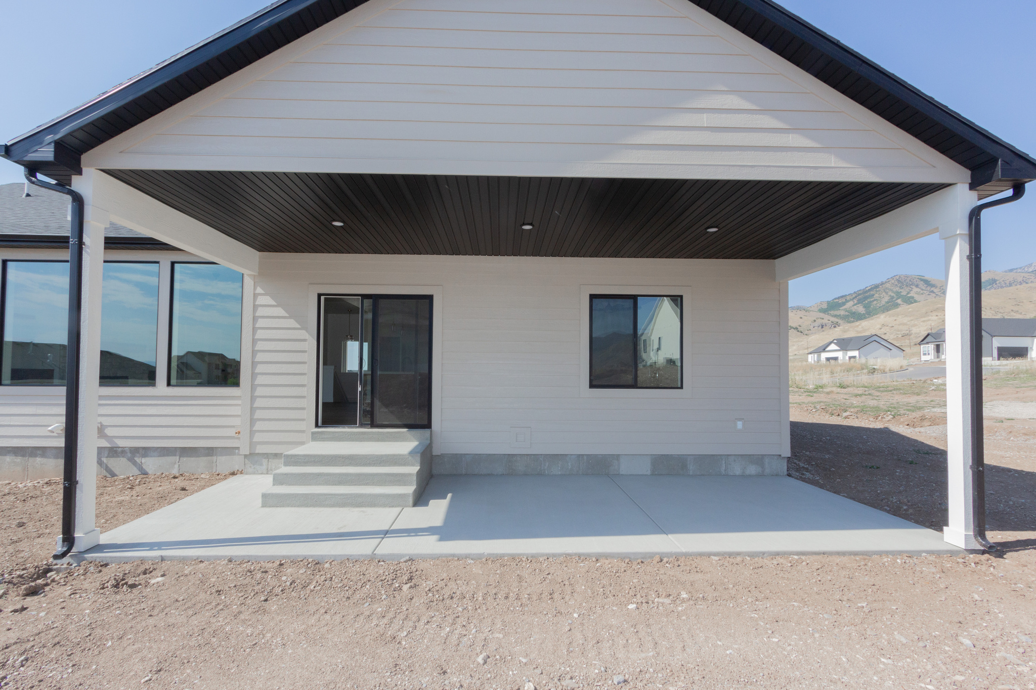 main property photo 59