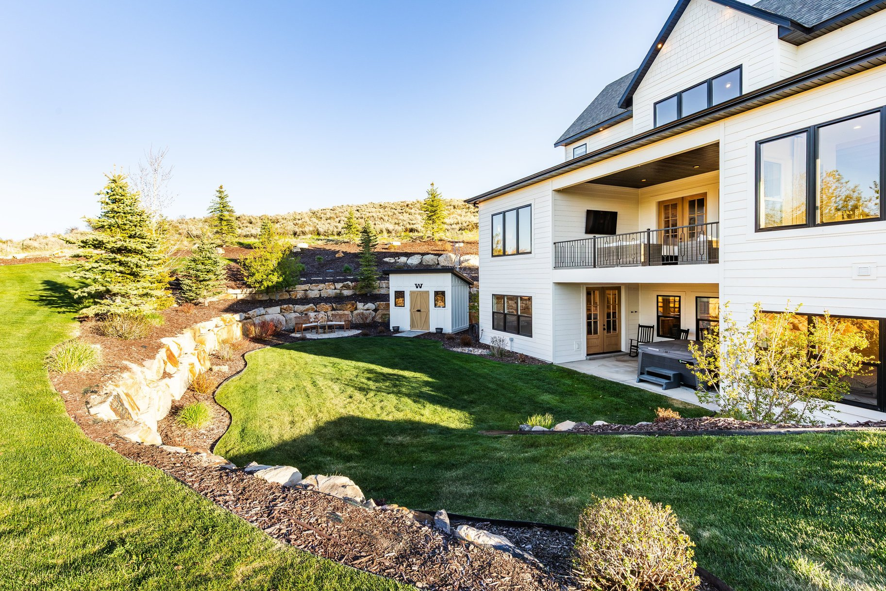 main property photo 73