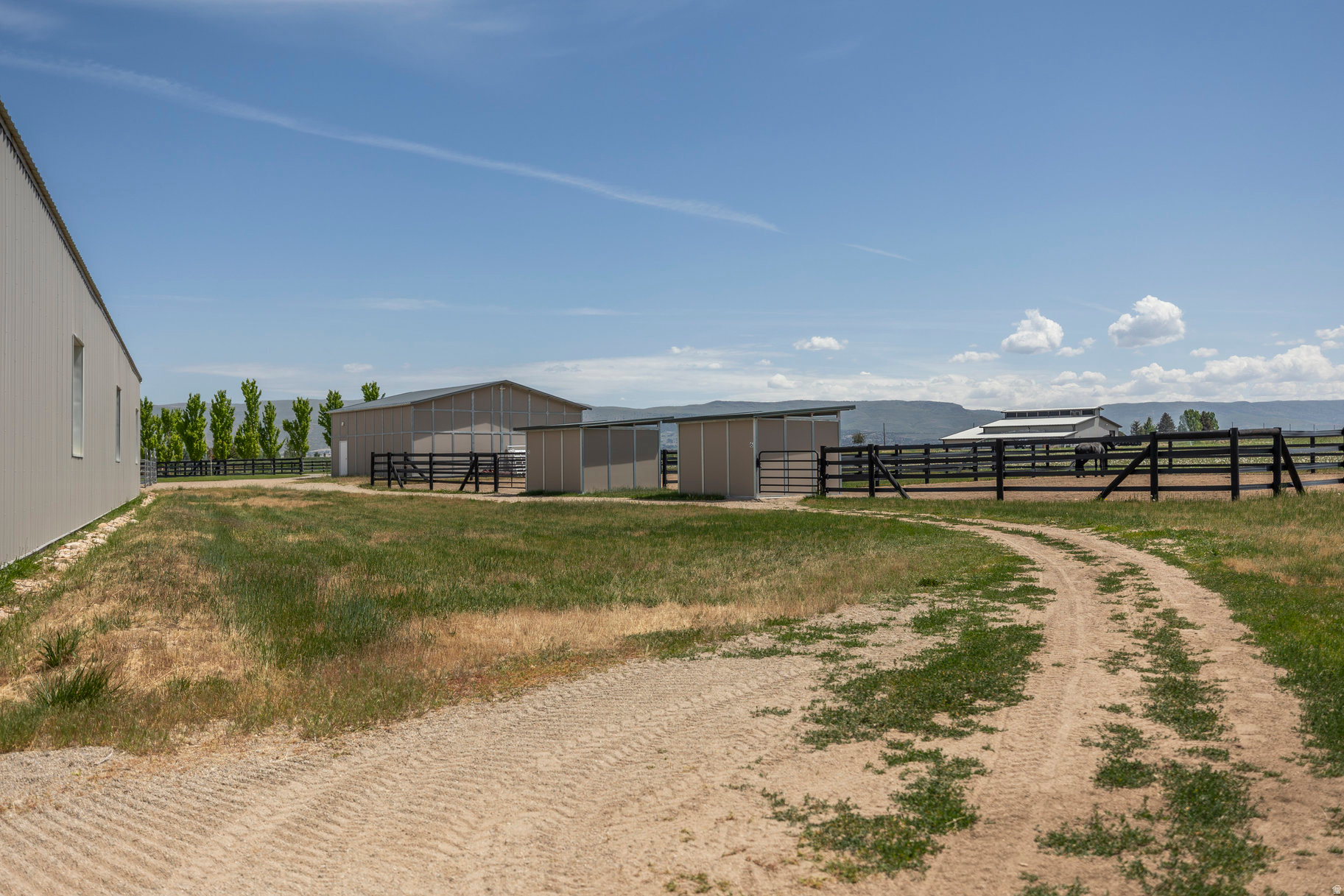 main property photo 73