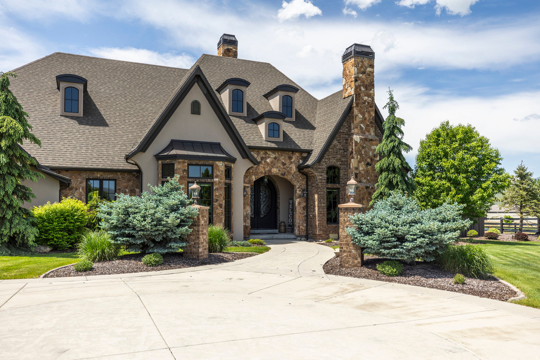 main property photo 80
