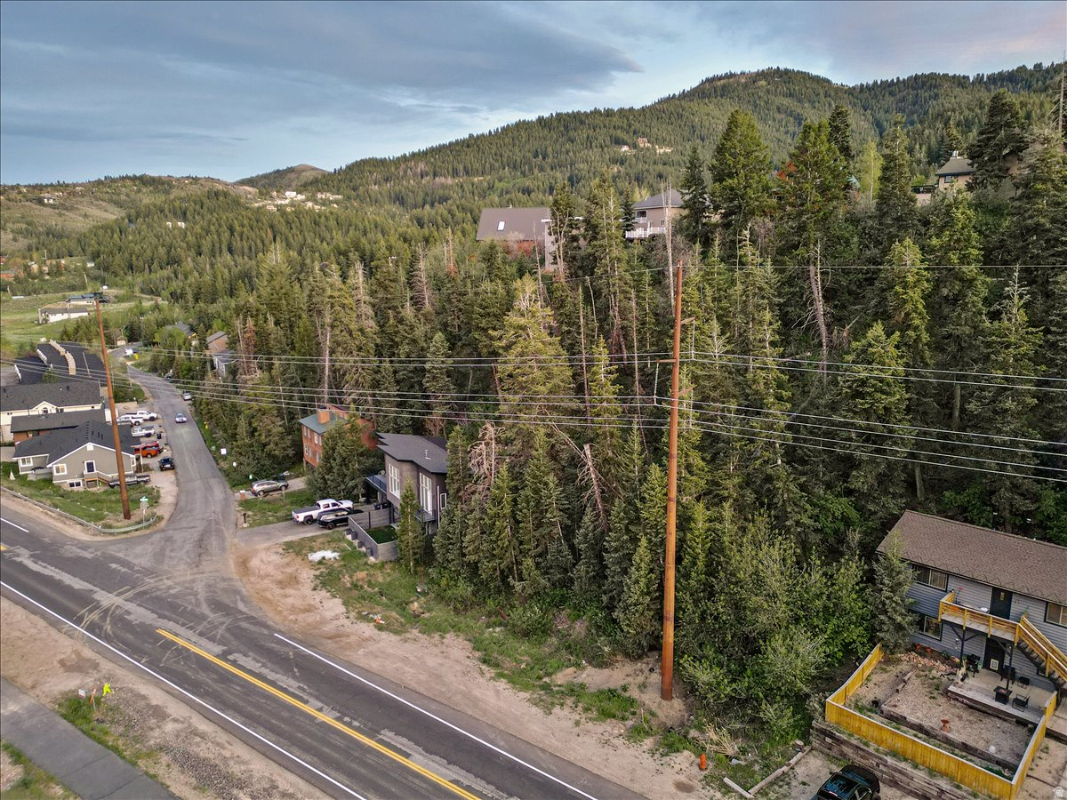 main property photo 4