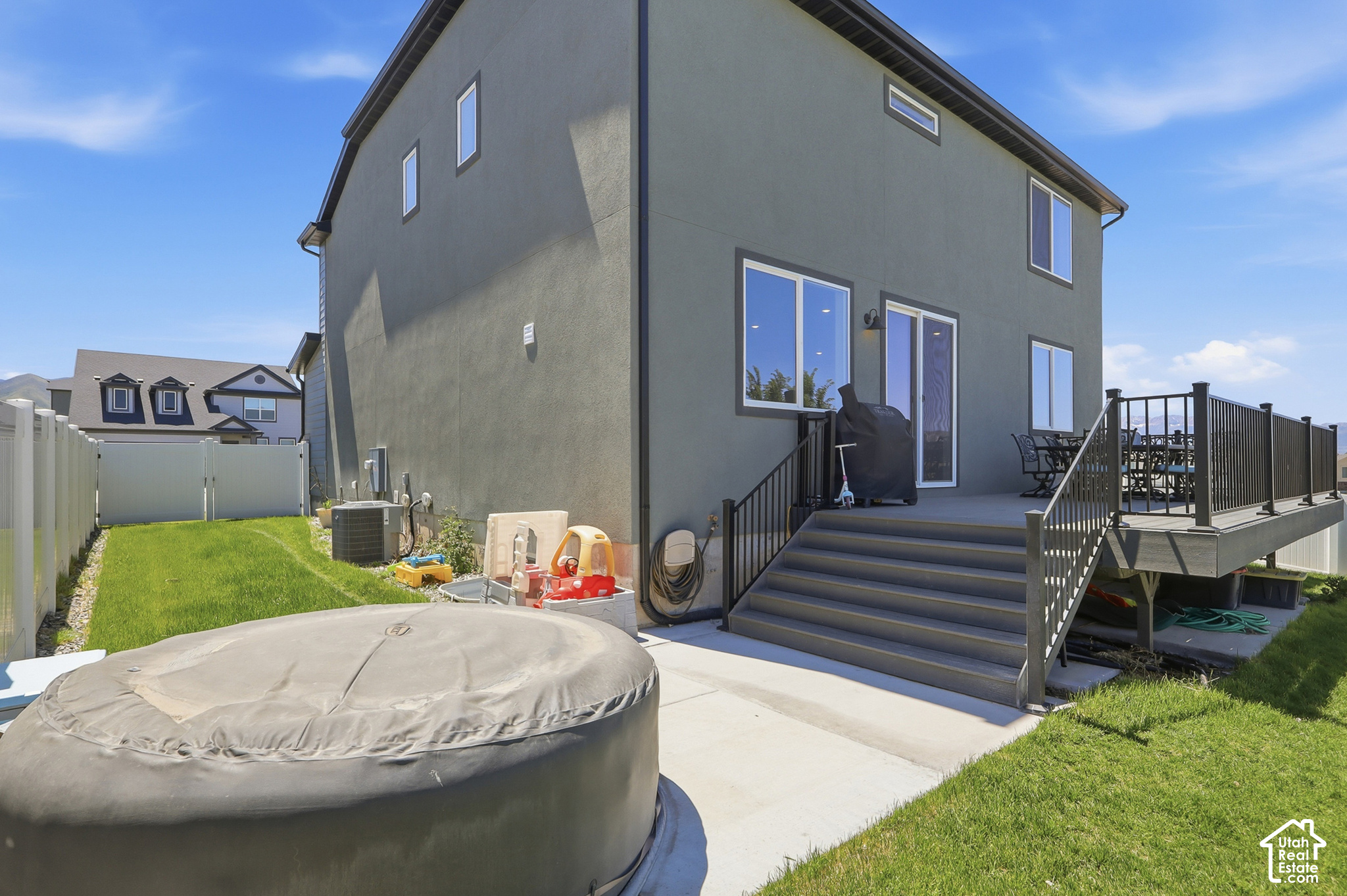 main property photo 66