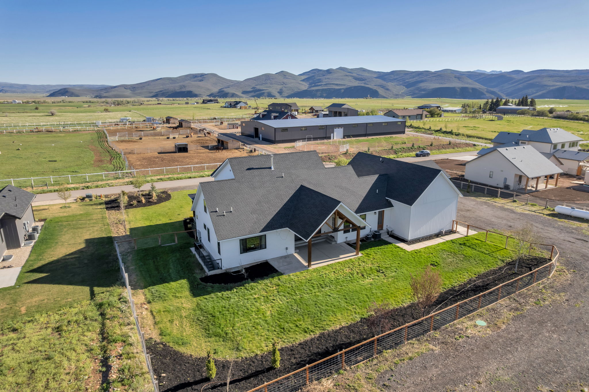 main property photo 78