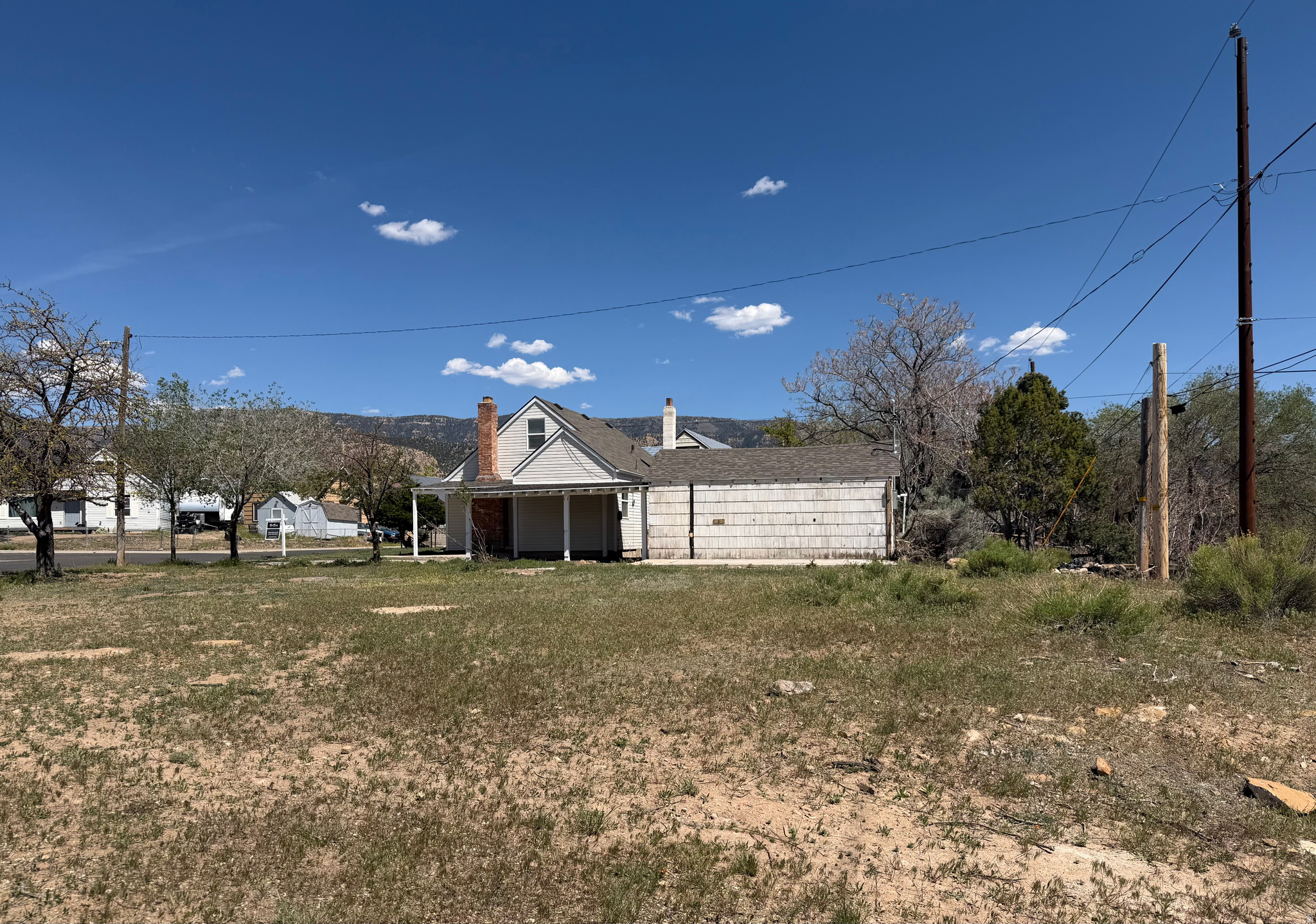 main property photo 15