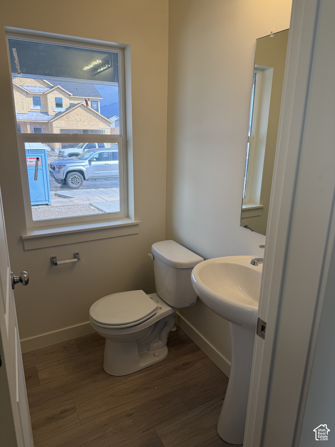 main property photo 11