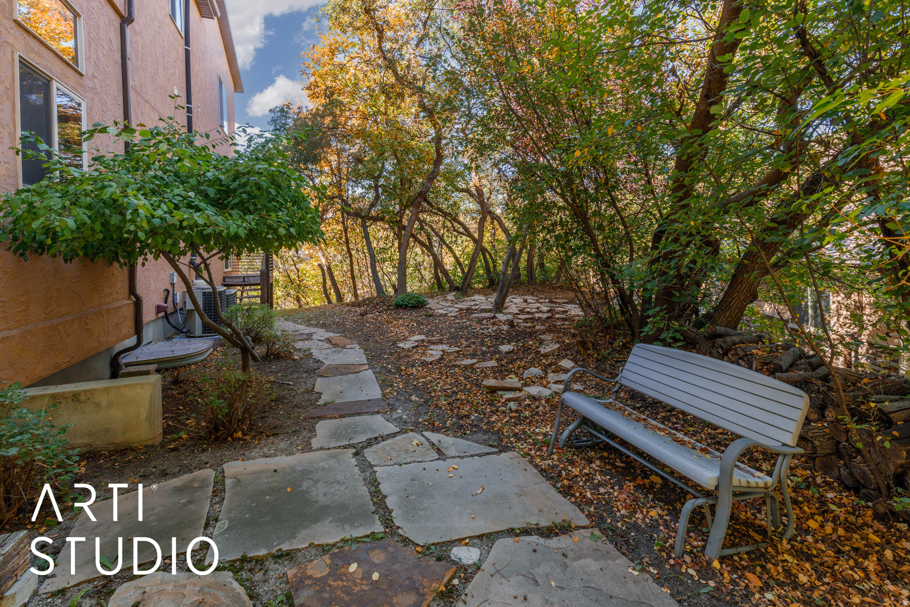 main property photo 40