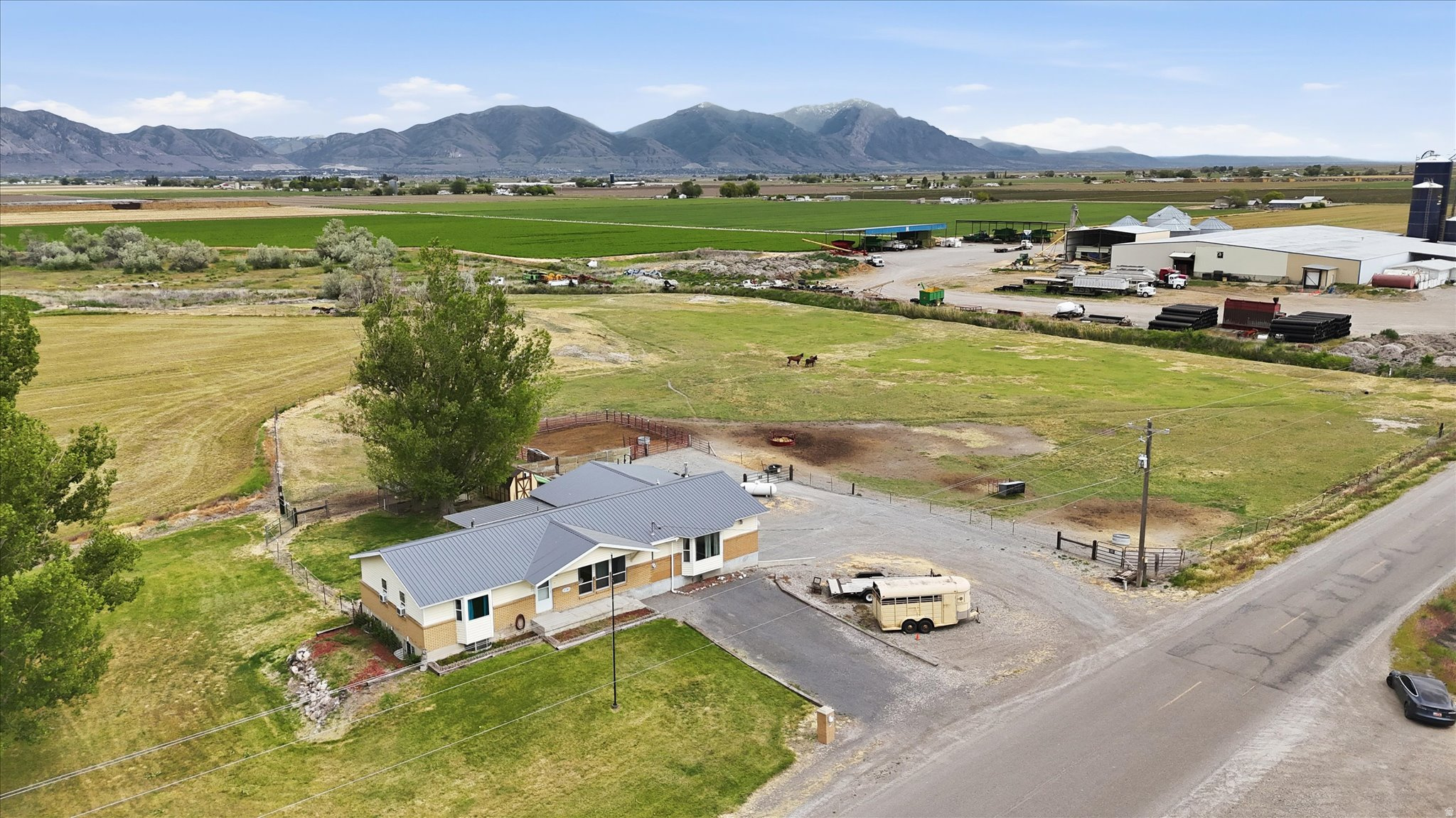 main property photo 38
