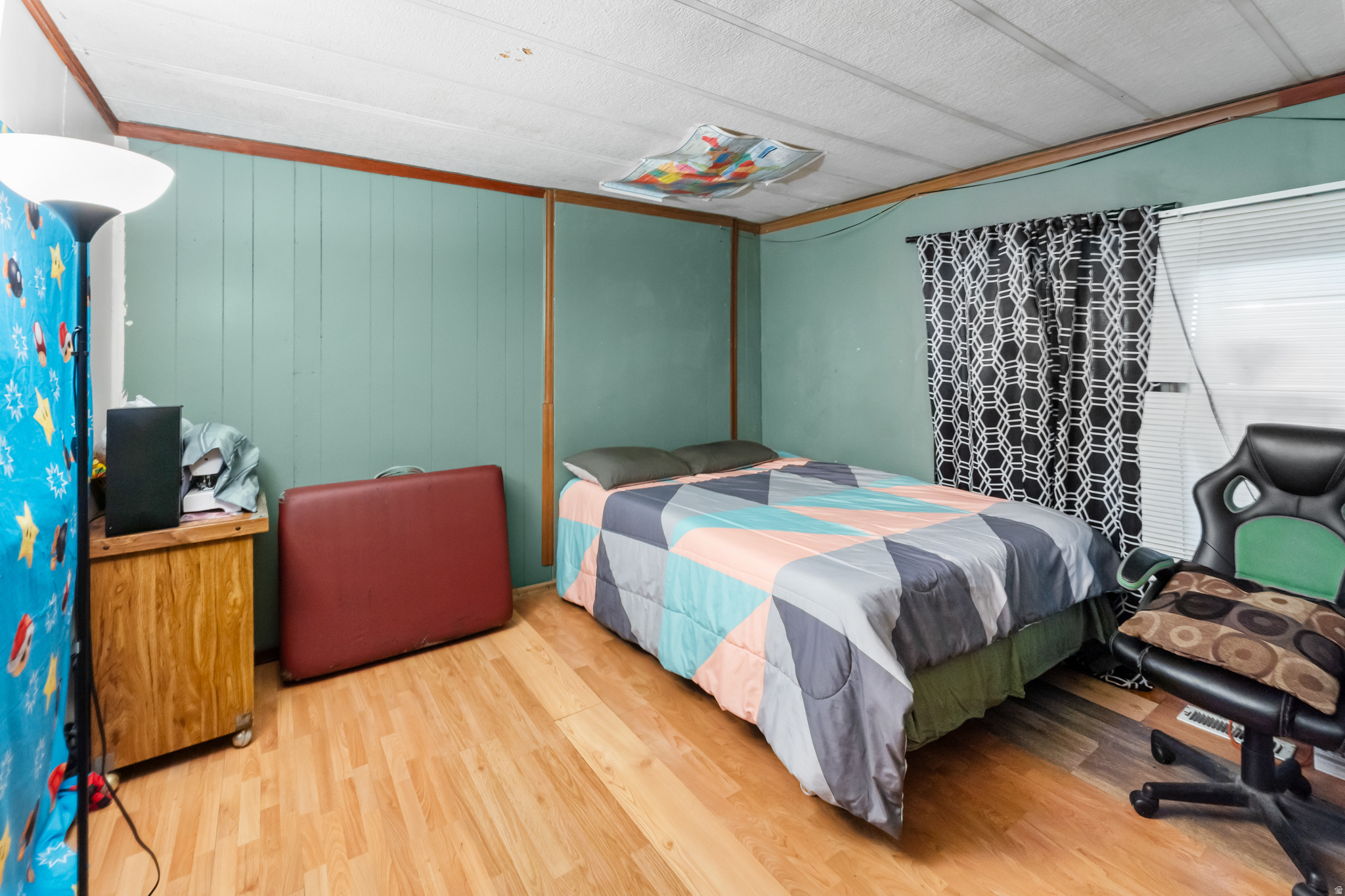 main property photo 20