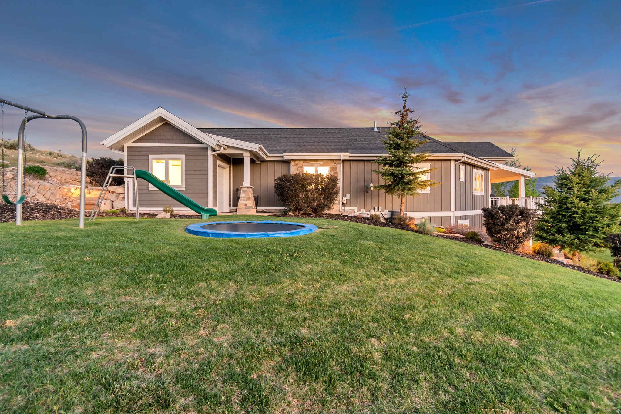 main property photo 81