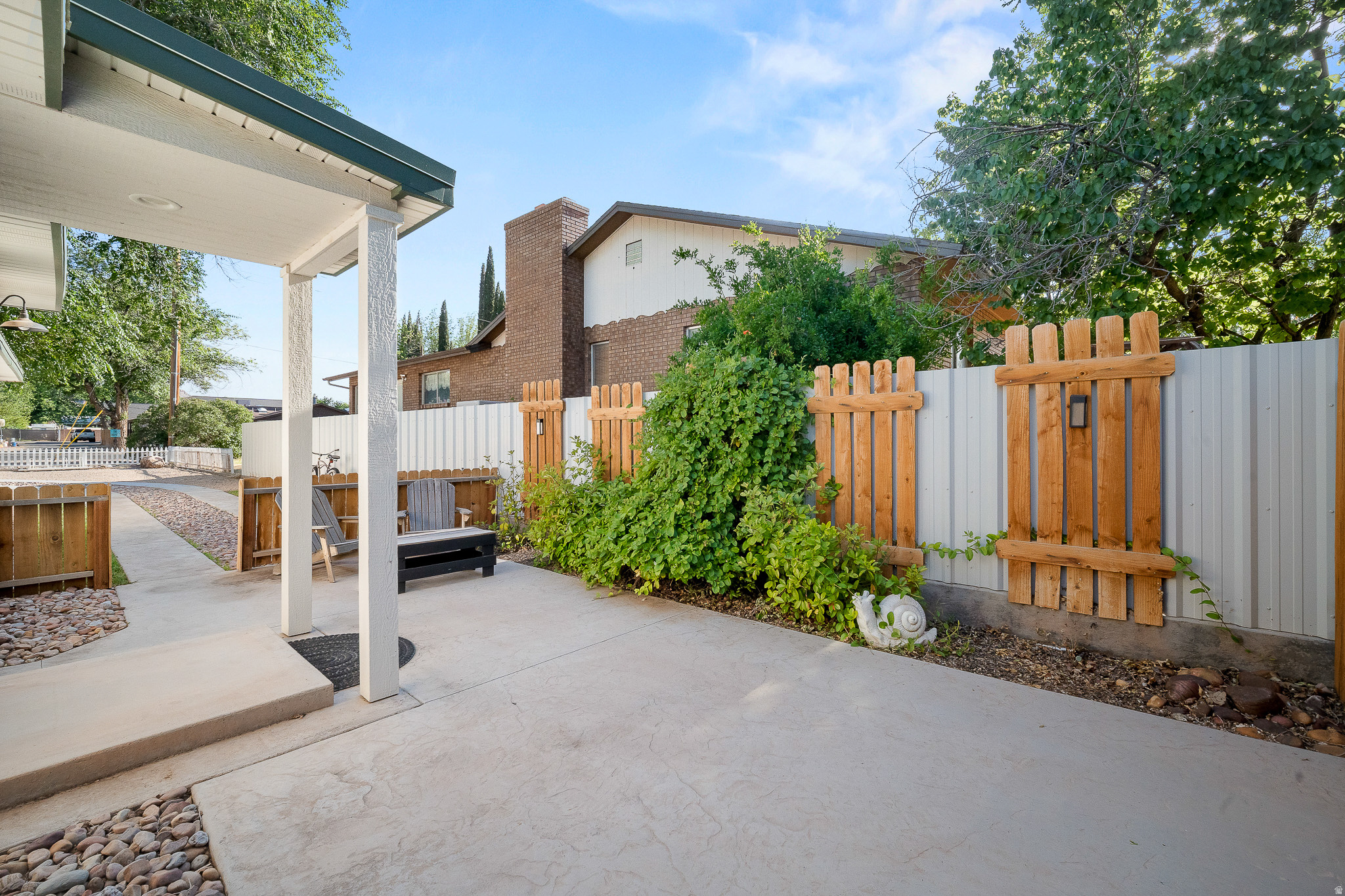 main property photo 59